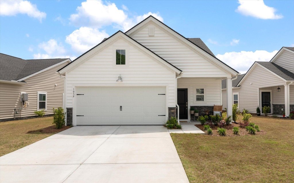 1059 Grace Field Avenue