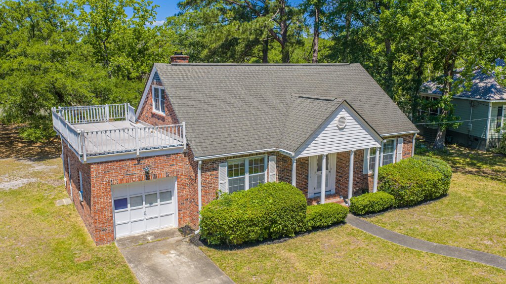 301 Mcclain Street