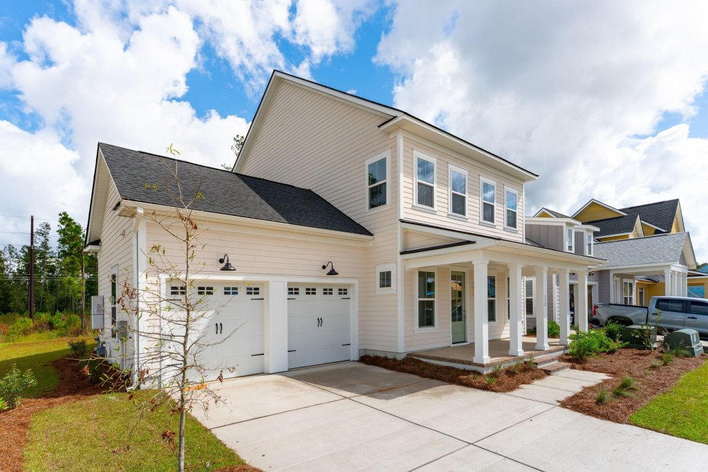 1733 Brightside Trail
