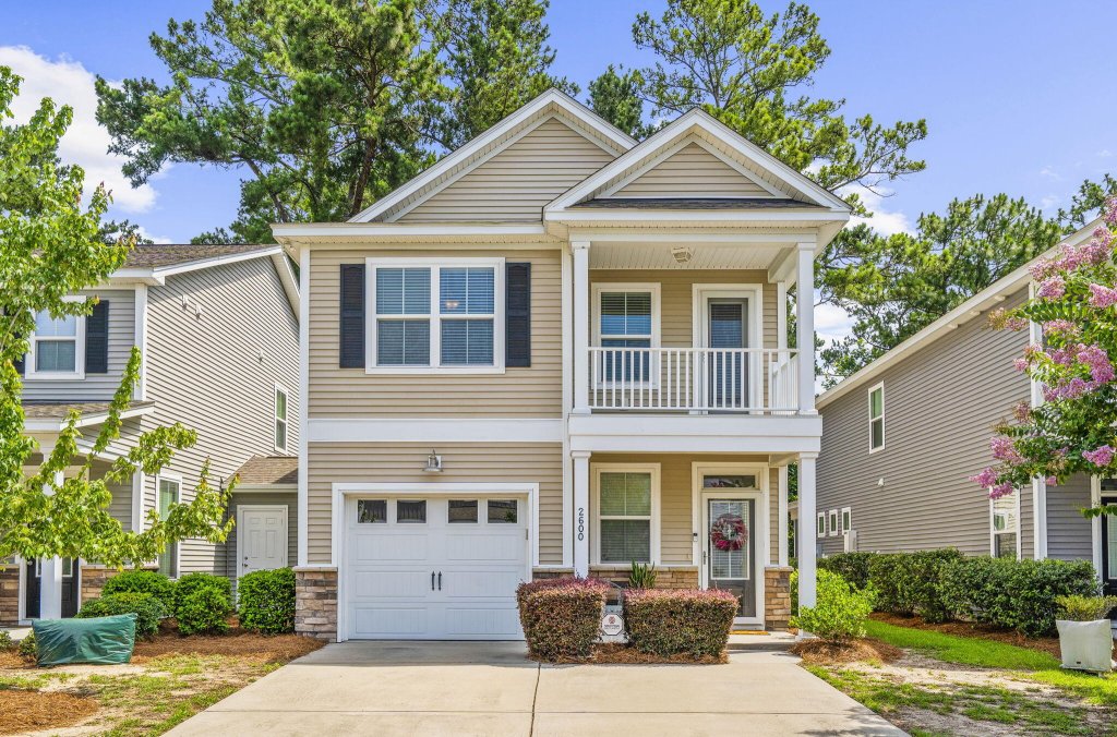 Summer Wood, Summerville community