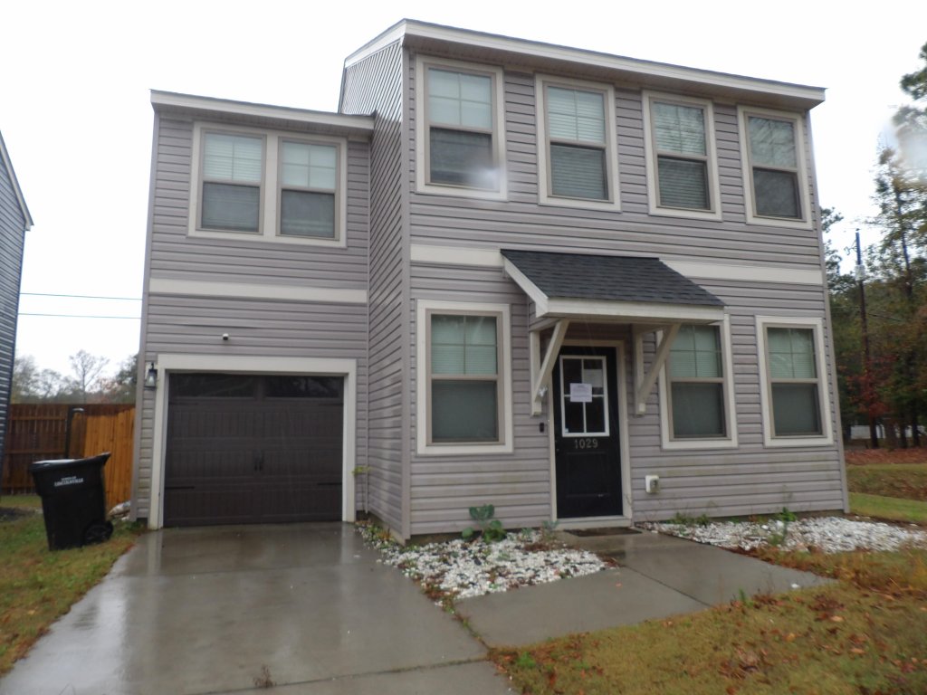 1029 Berry Patch Circle