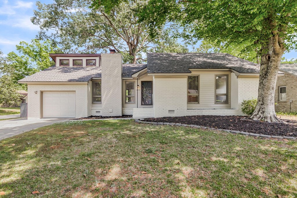 109 Flamingo Drive