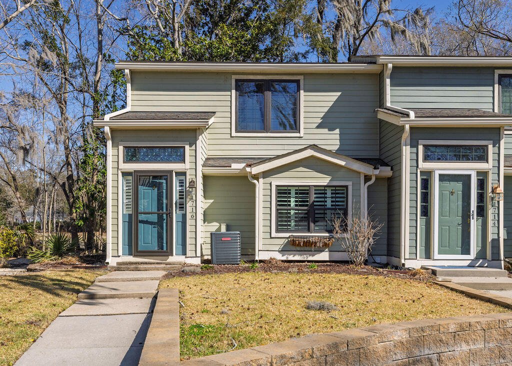 Montclair, Mount Pleasant community