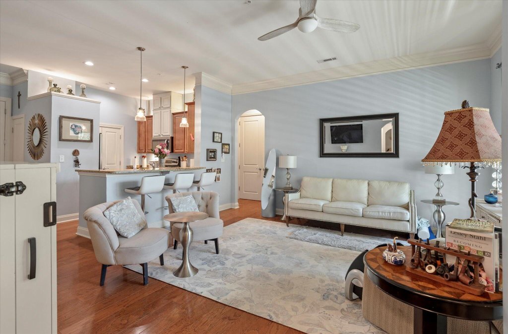 200 River Landing Drive 105f