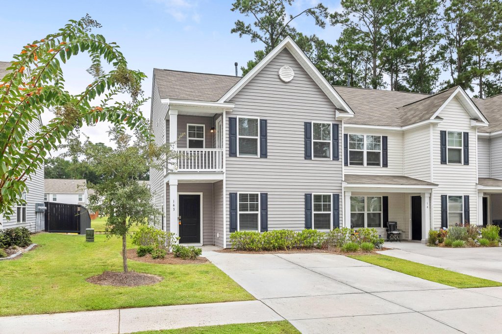 Shady Oaks, Summerville community