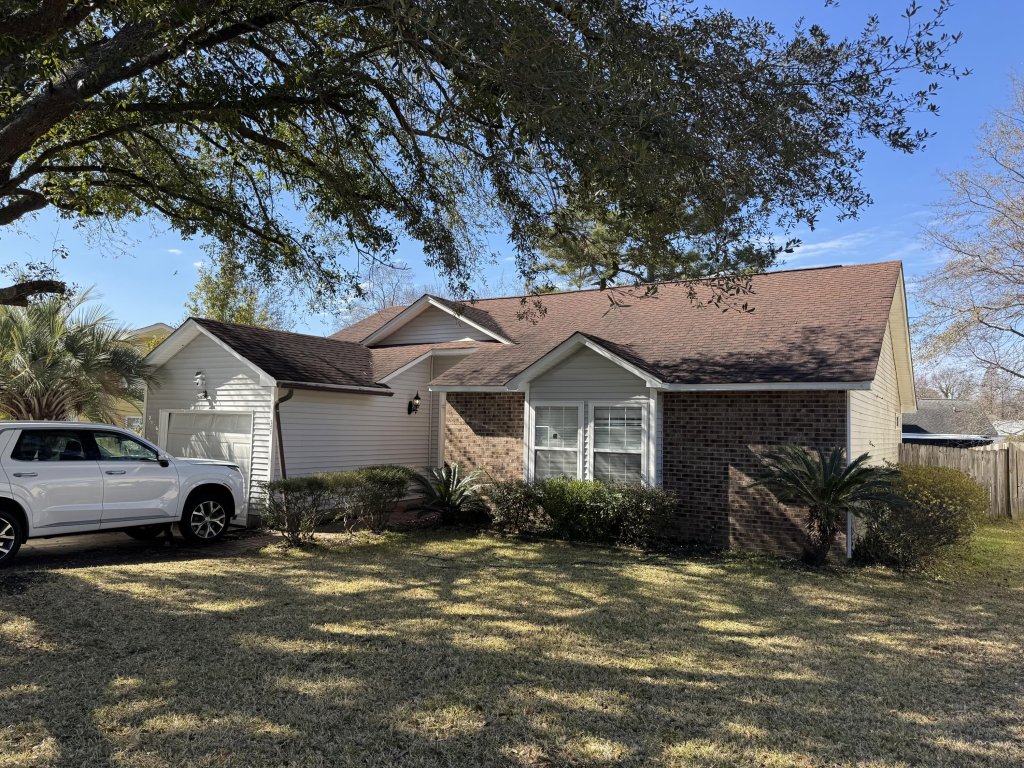 Oak Creek, Goose Creek community