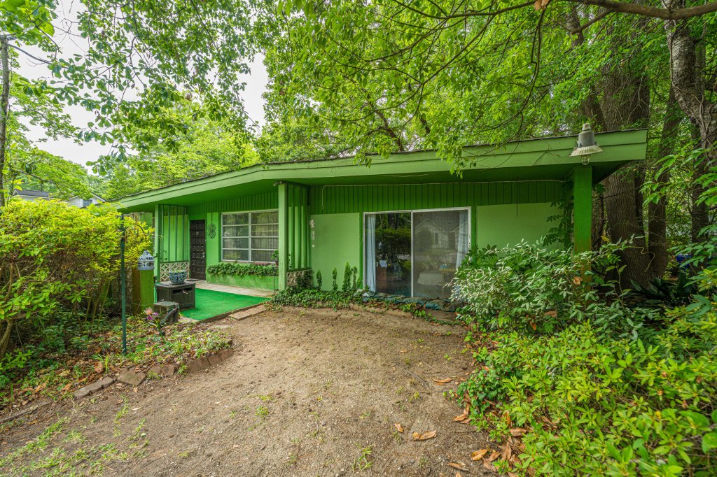 1711 Jessamine Road
