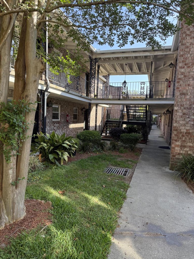 867 Colony Drive 85