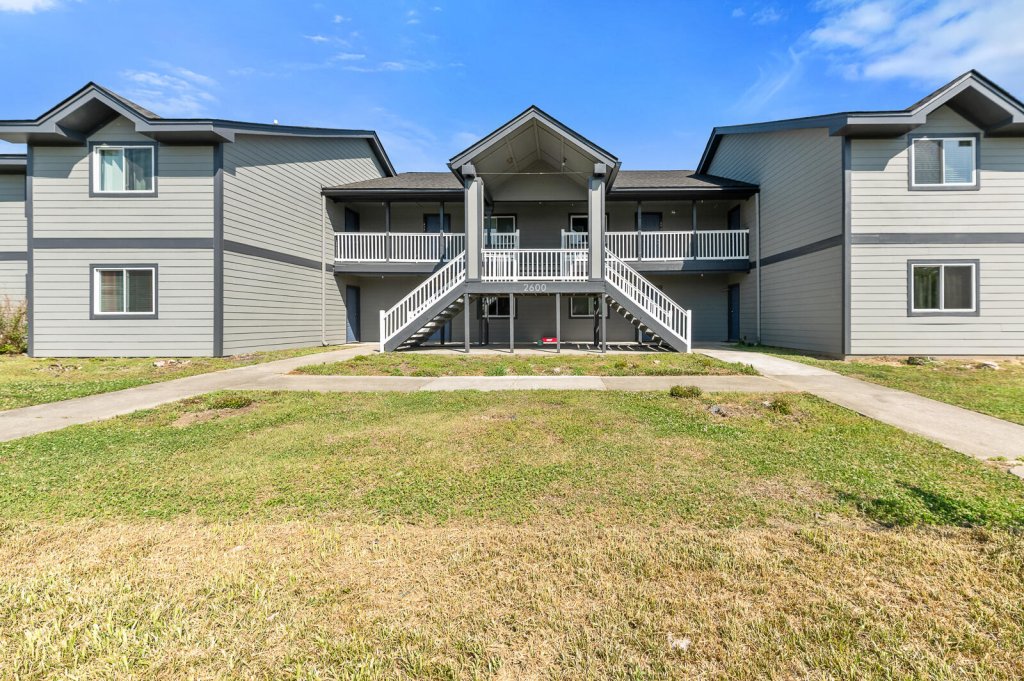 2608 Hidden Cove Drive