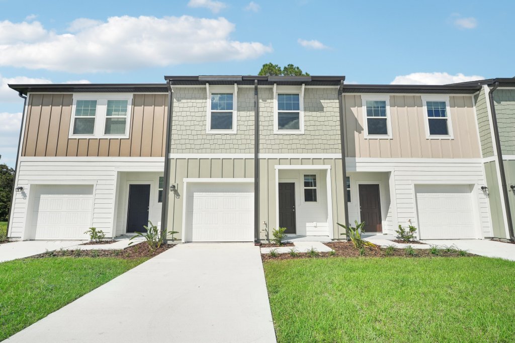 185 Cotton Leaf Boulevard
