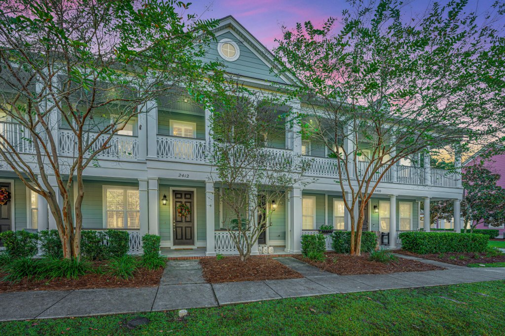2412 Kings Gate Lane