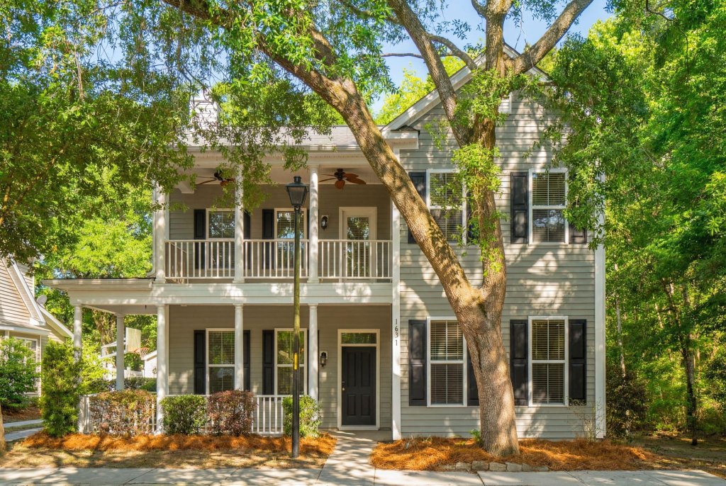 St. Johns Crossing, Johns Island community