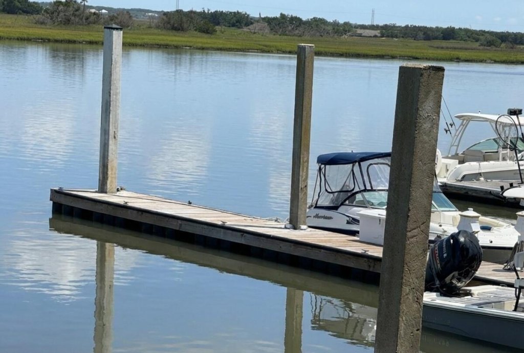 101 Palm Boulevard C3