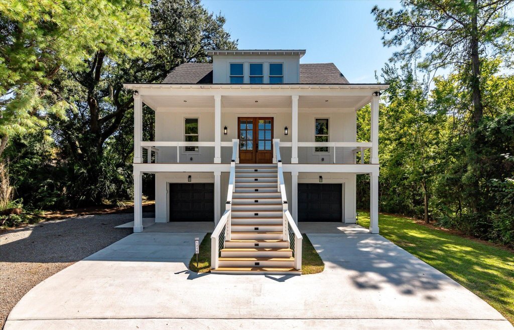 1216 Old Towne Road