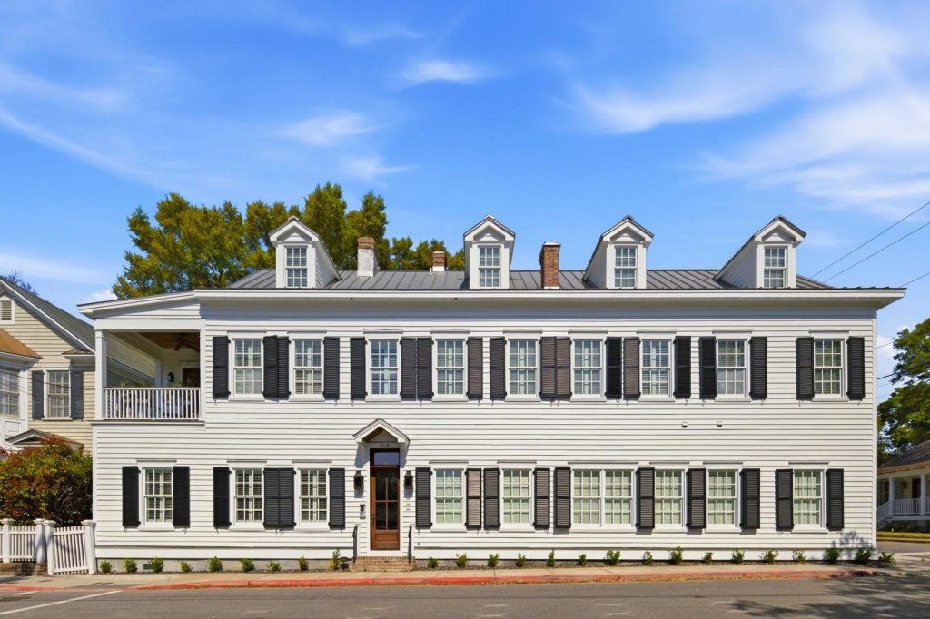 218 Venning Street #2