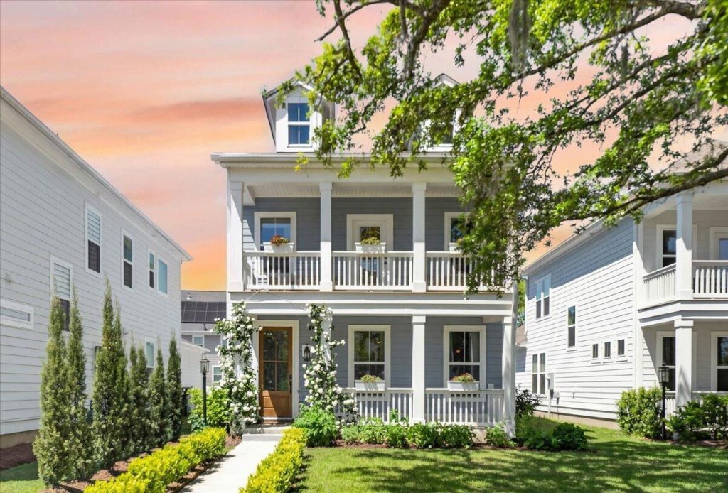 1205 Crooked Oak Road