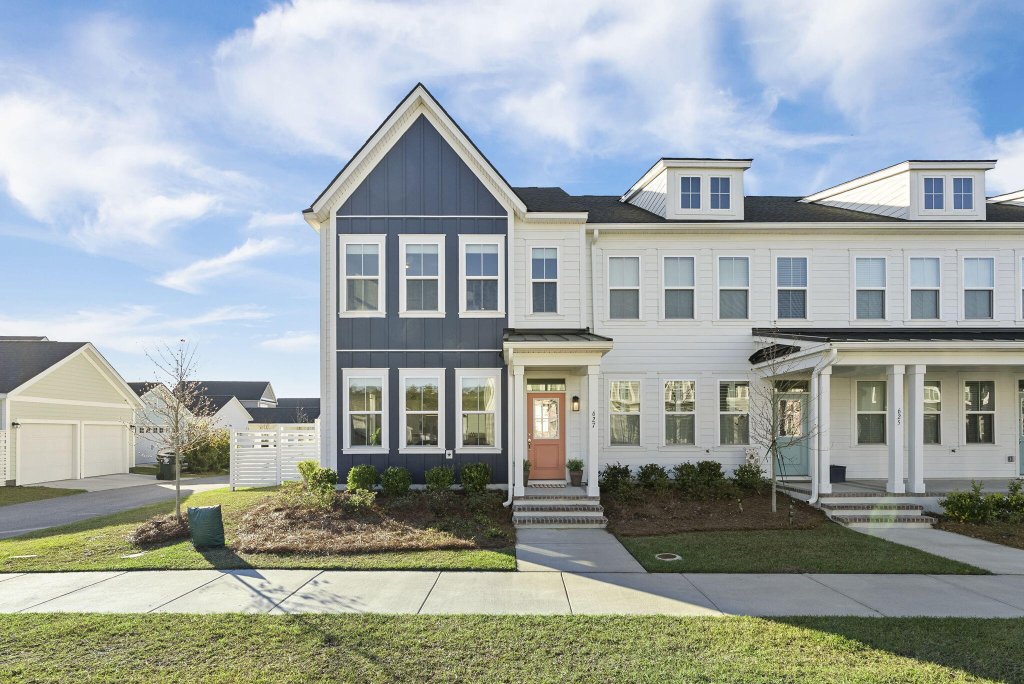 627 Southview Lane