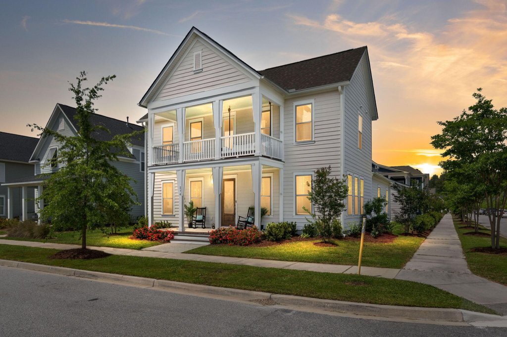 274 Great Lawn Drive