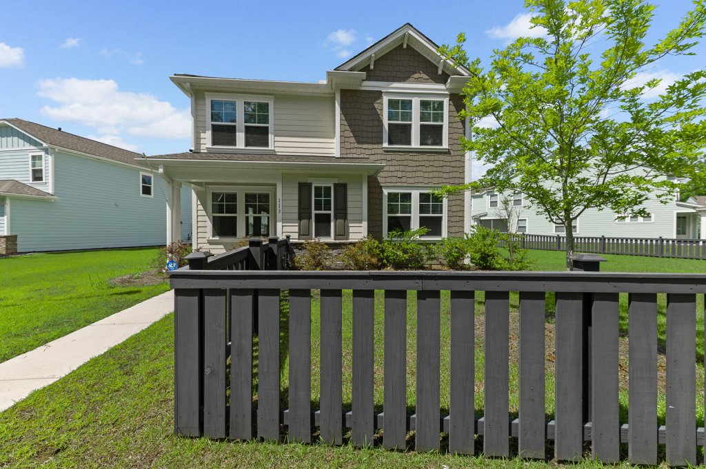 113 Petrell Road