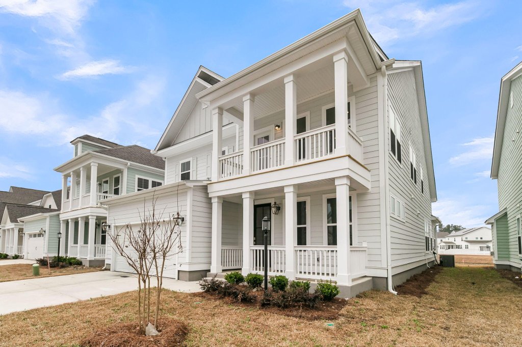 772 Maynard Lane