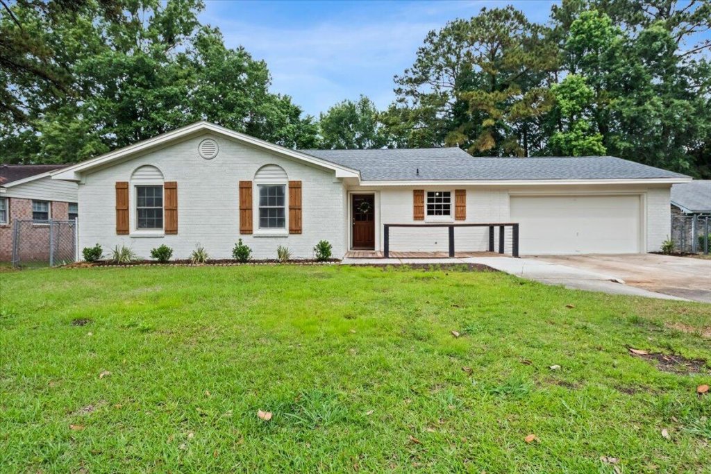 Willowbrook I, Goose Creek community