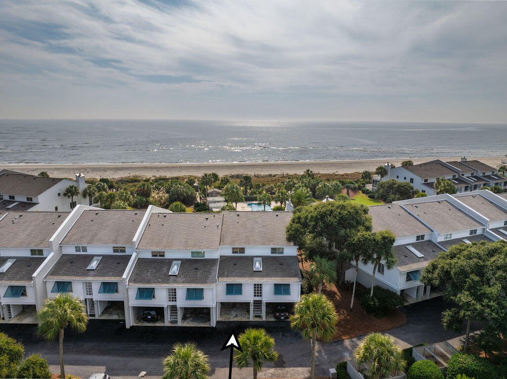 17 Beach Club Villas