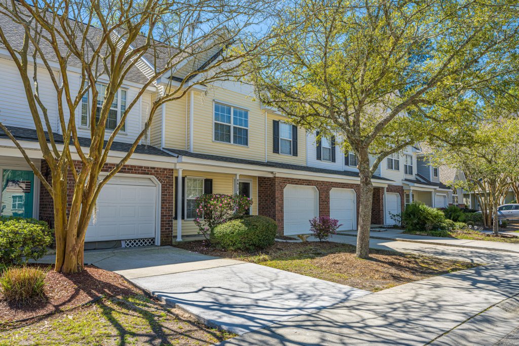 8617 Grassy Oak Trail