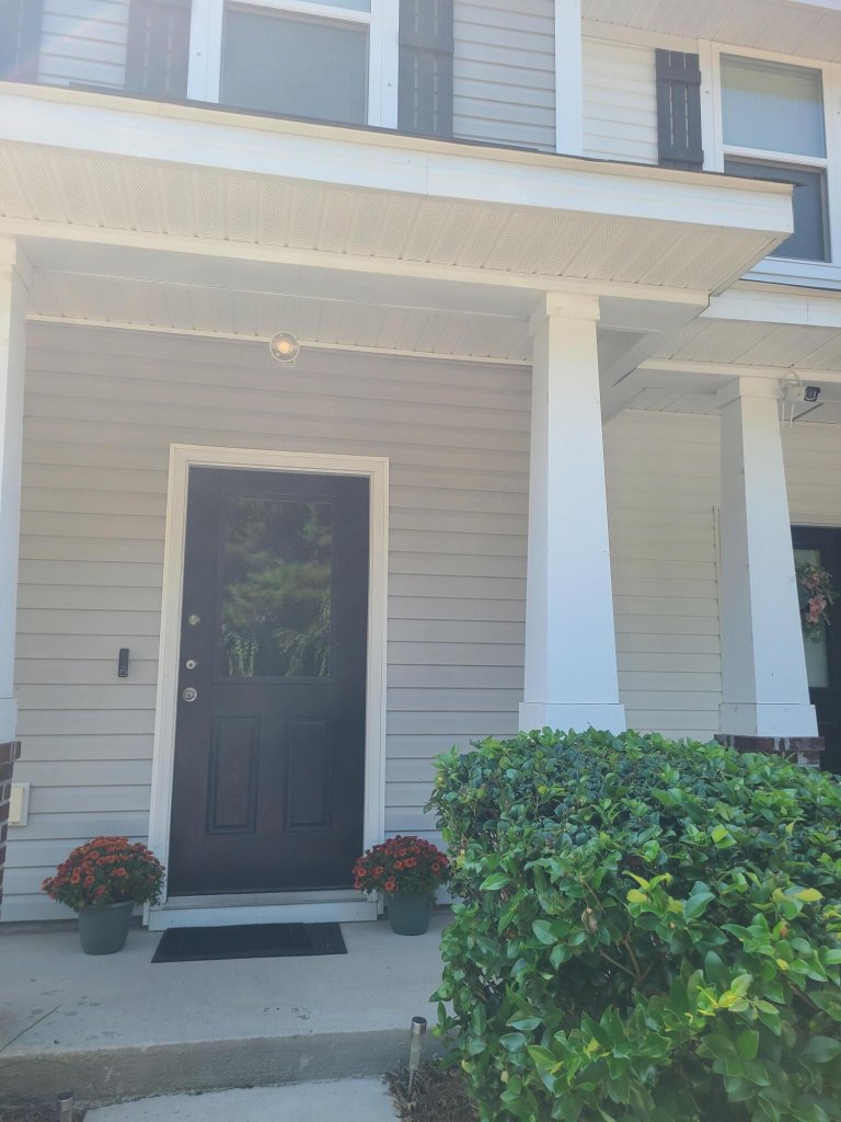 Waterford Townhomes, Goose Creek community