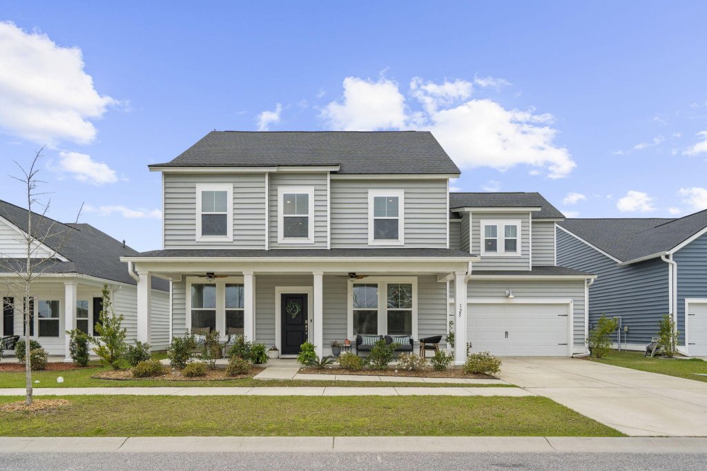 125 Garden Lily Lane
