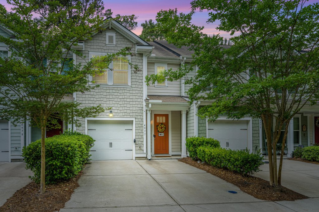 4977 Hay Bale Court