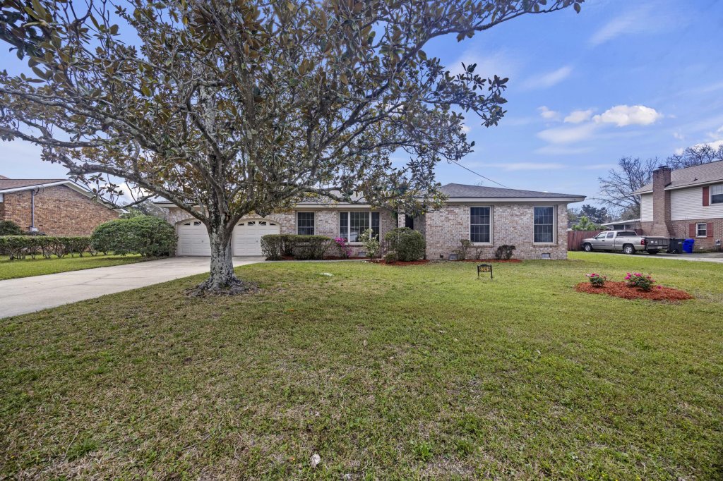 Evanston Estates, North Charleston community