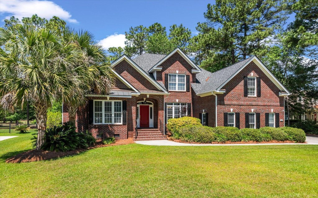 Pine Forest Country Club, Summerville community