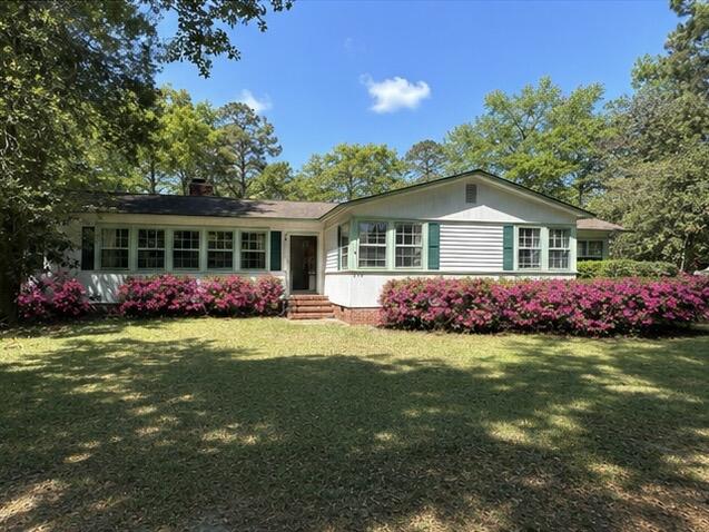 238 Club Acres Boulevard