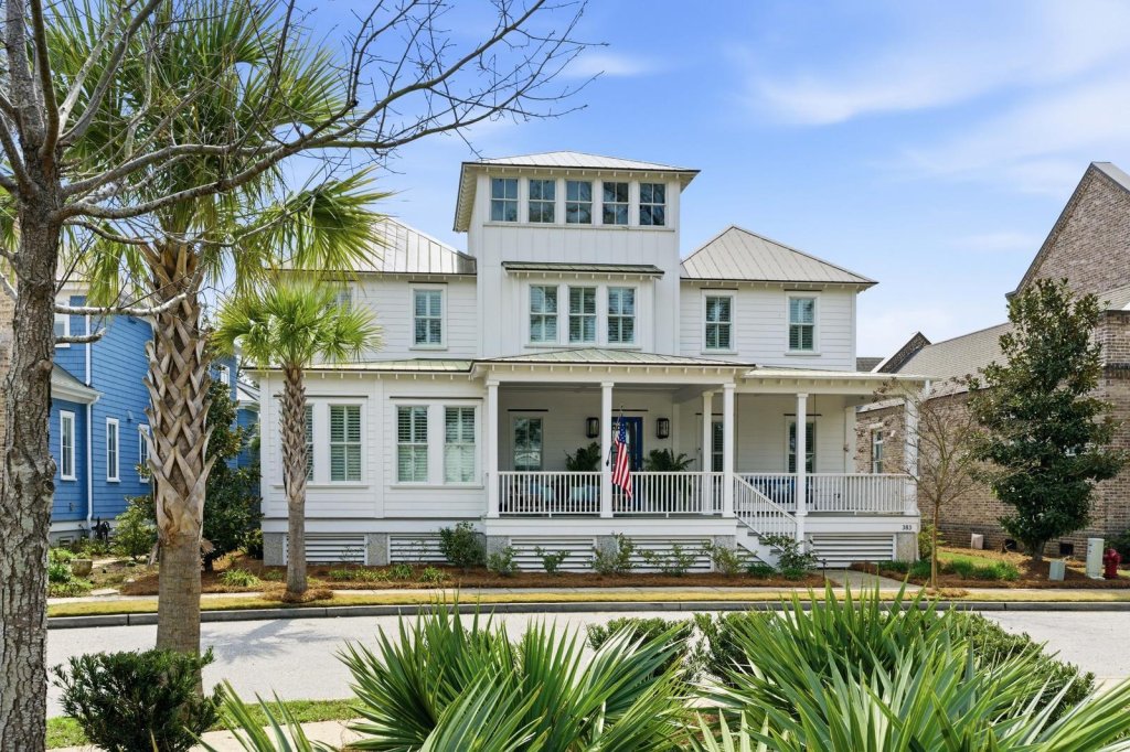 Belle Hall, Mount Pleasant community