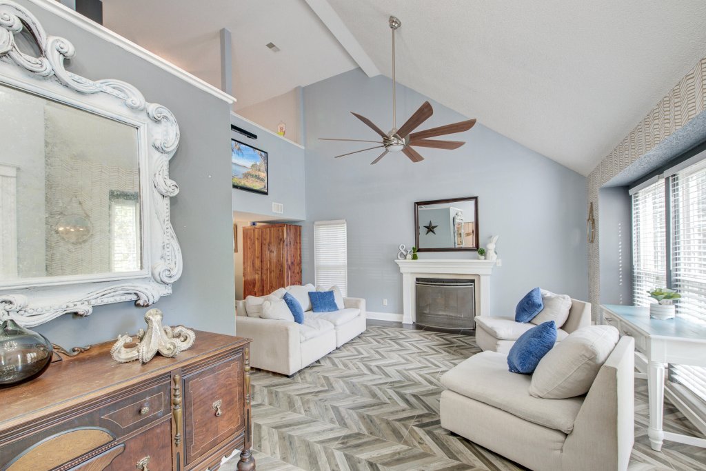 115 Challis Court