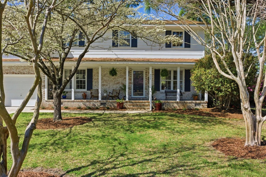 932 Tall Pine Road