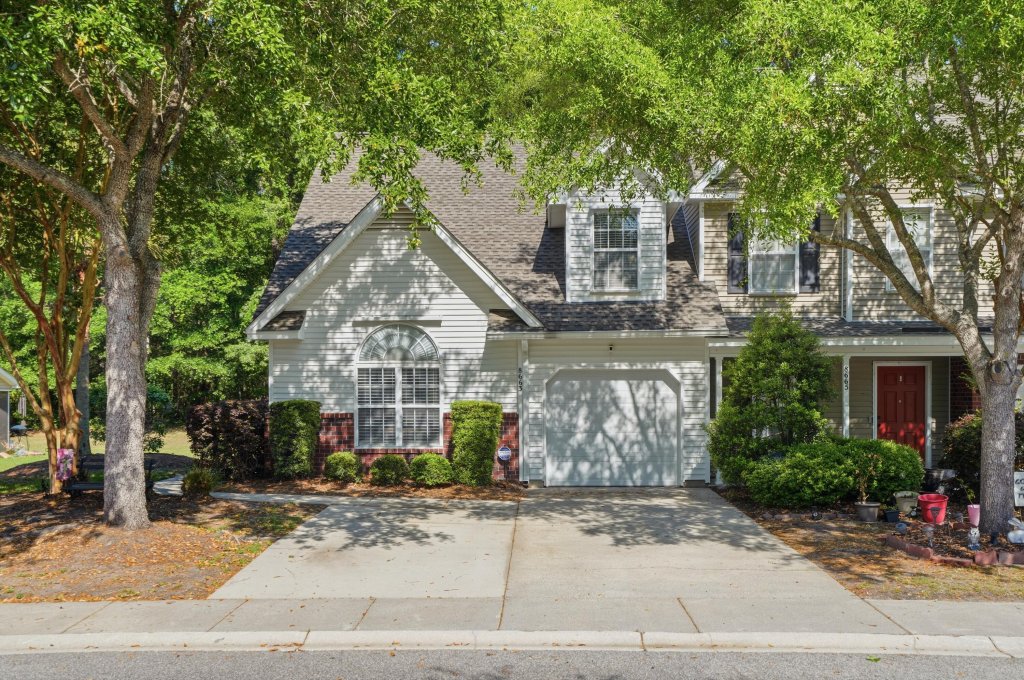 8663 Grassy Oak Trail
