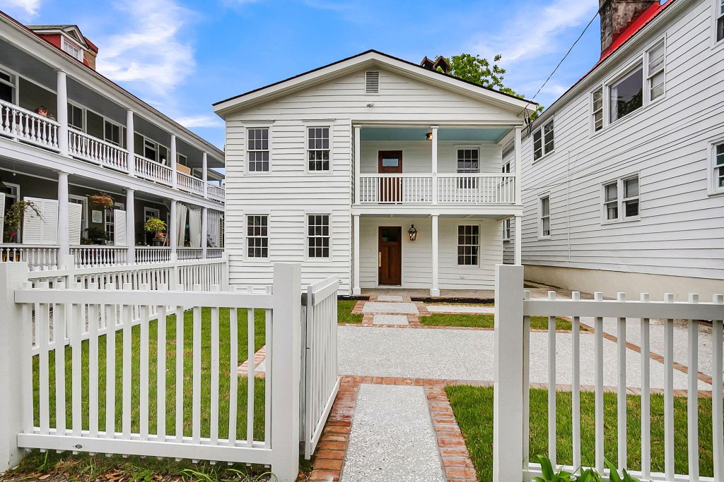 258 Coming Street