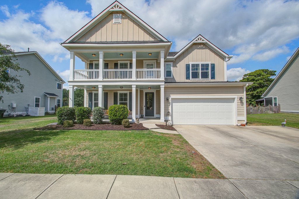 Eagle Landing, Hanahan community