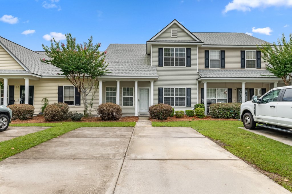 217 Seneca River Drive