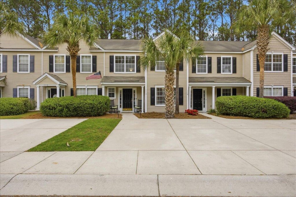 1114 Island Club Drive