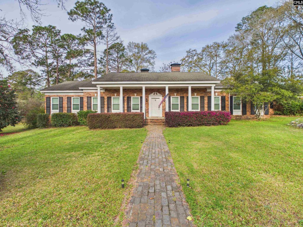 Sandwood Hills, Columbia community