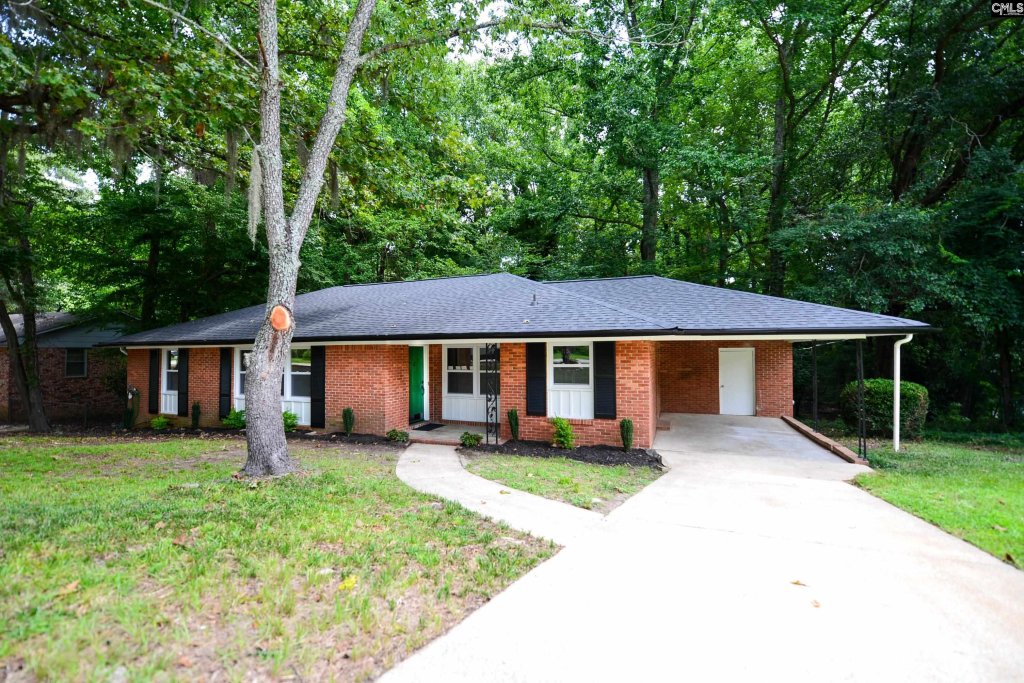 Oakland, Sumter community