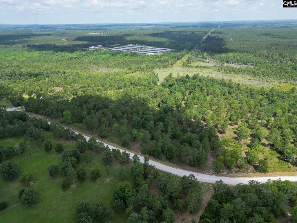 216 Hound Hollow Drive