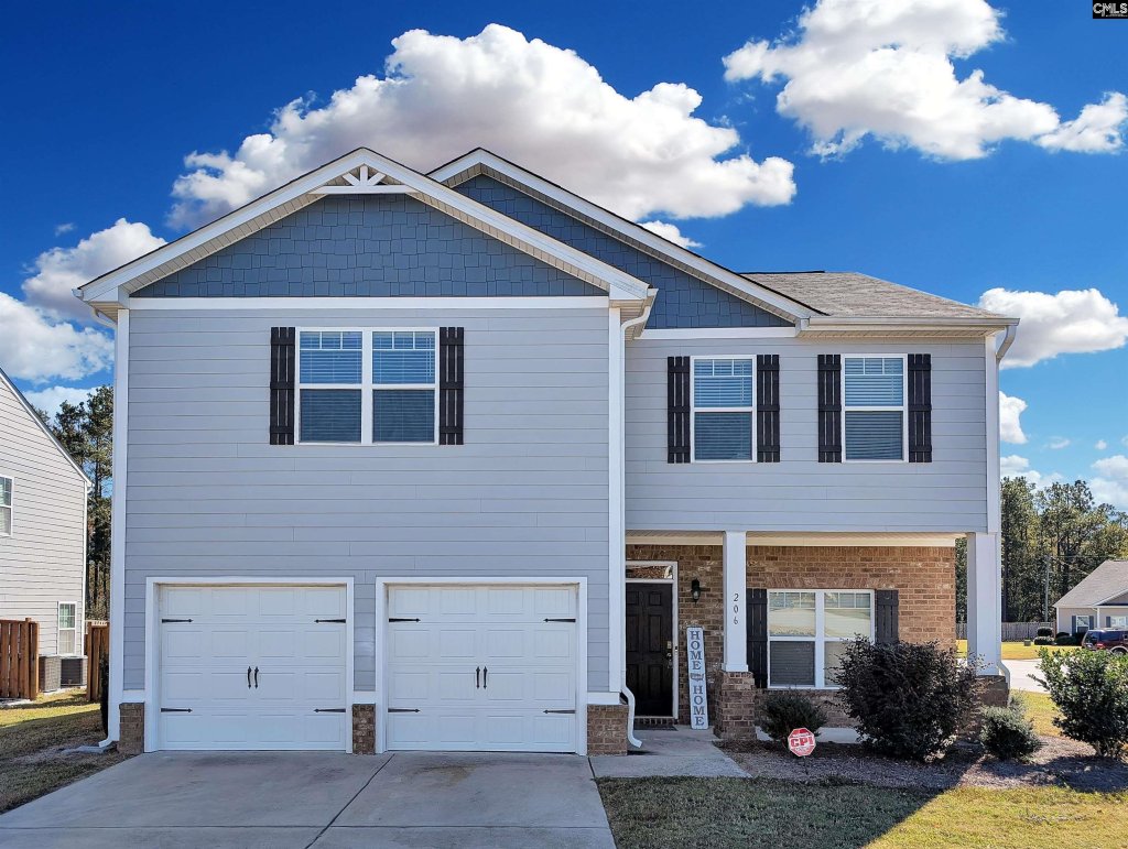 Edgewood, Lexington community