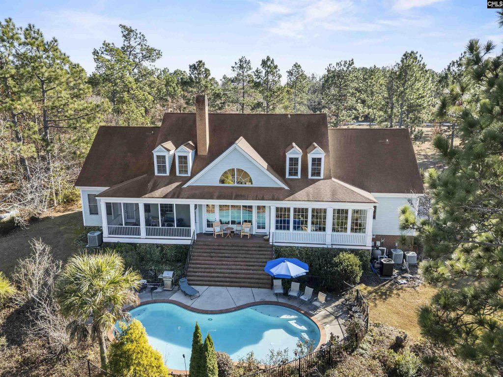 160 Hound Hollow Road