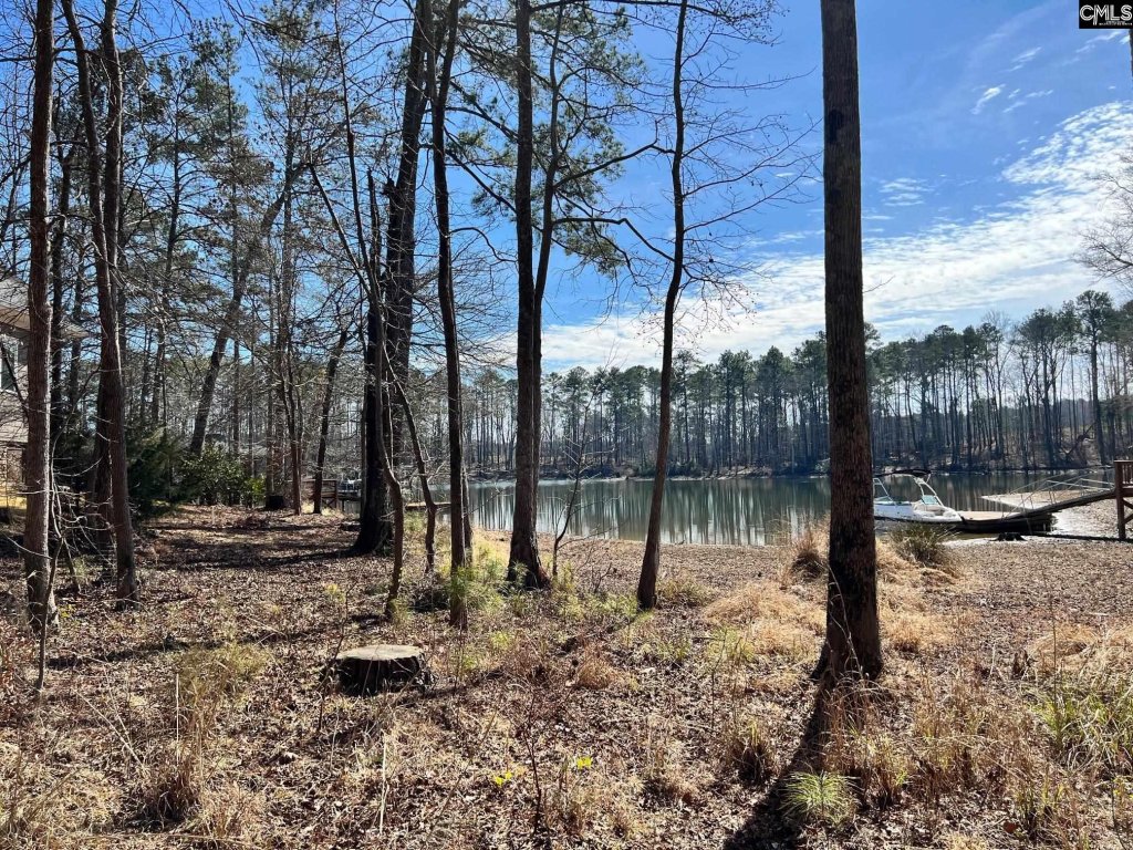 MARINERS RETREAT, Leesville community