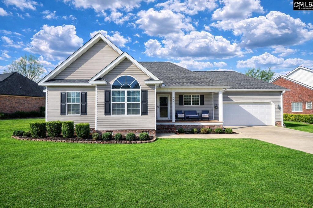 126 Southern Oak Drive