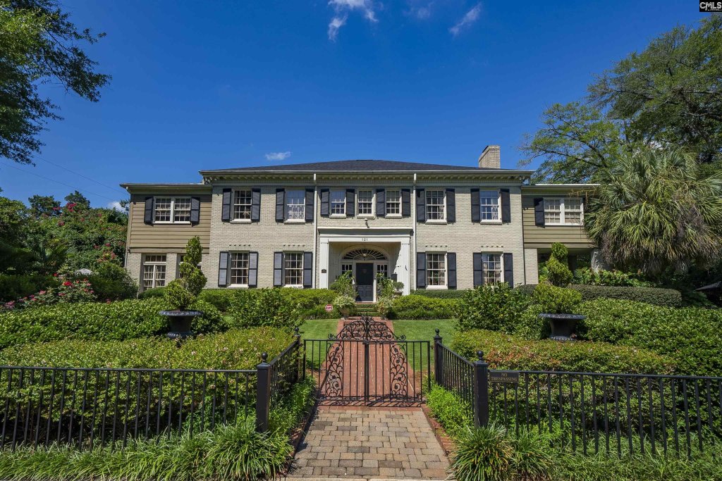 Wales Garden, Columbia community