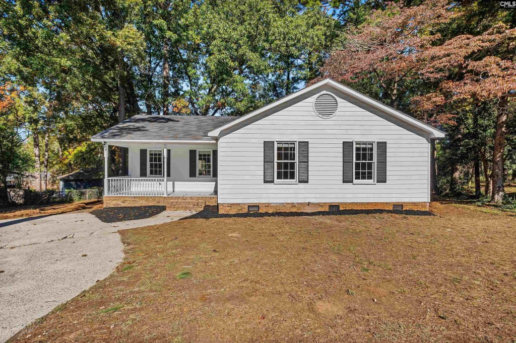 SPRING LAKE, Lexington community